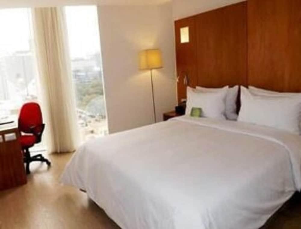 Ramada Encore By Wyndham Lima San Isidro Bagian luar foto