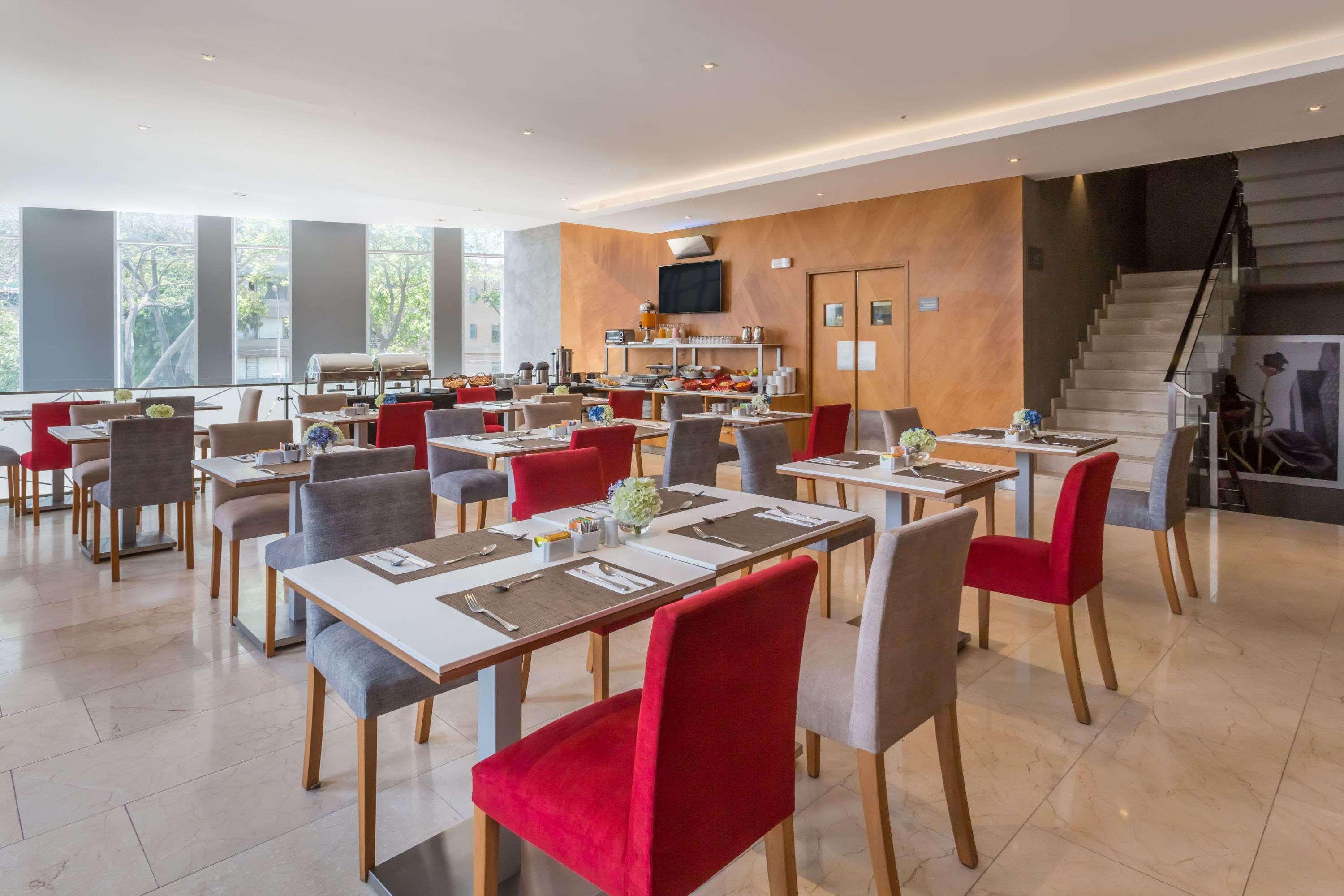 Ramada Encore By Wyndham Lima San Isidro Bagian luar foto