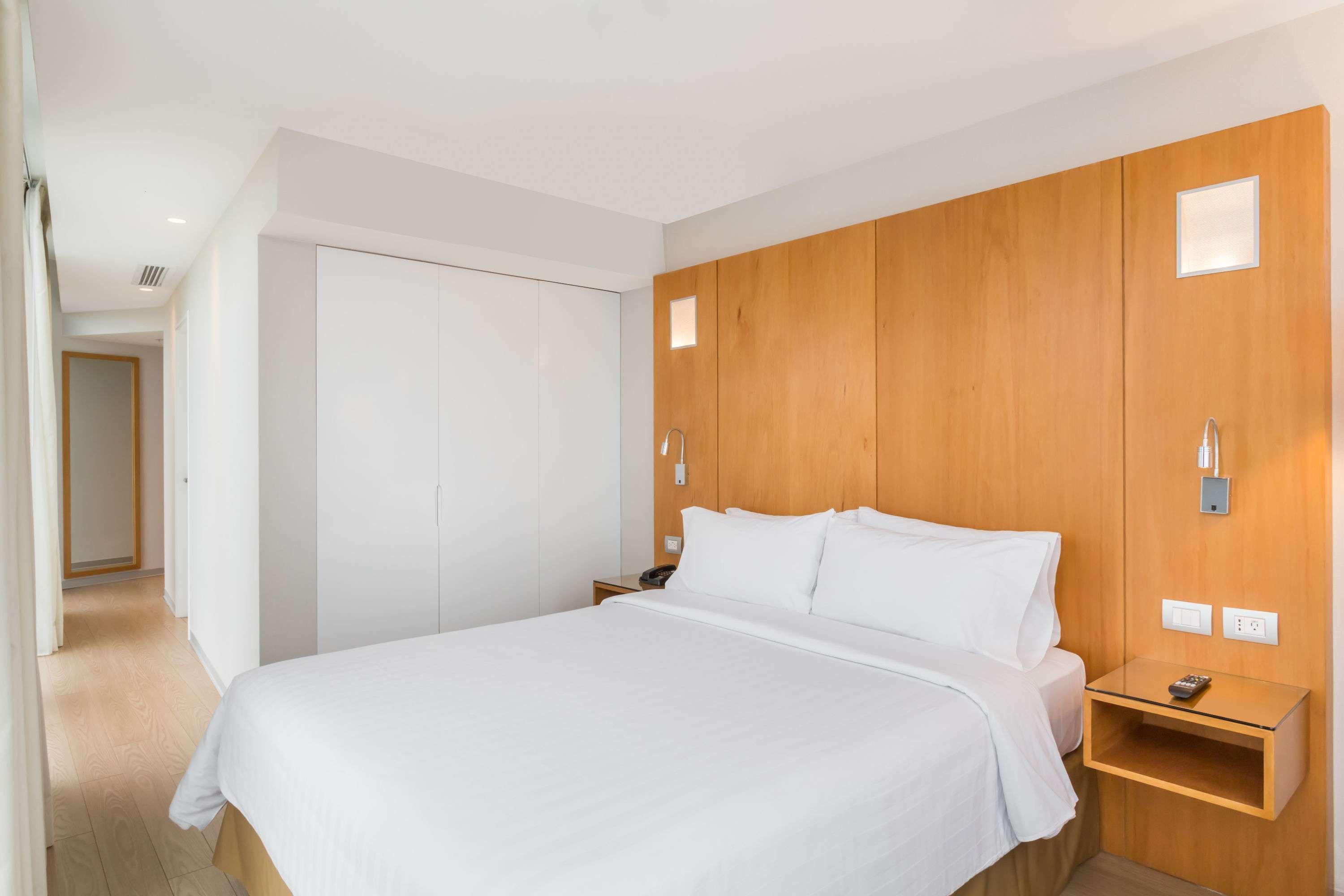 Ramada Encore By Wyndham Lima San Isidro Bagian luar foto