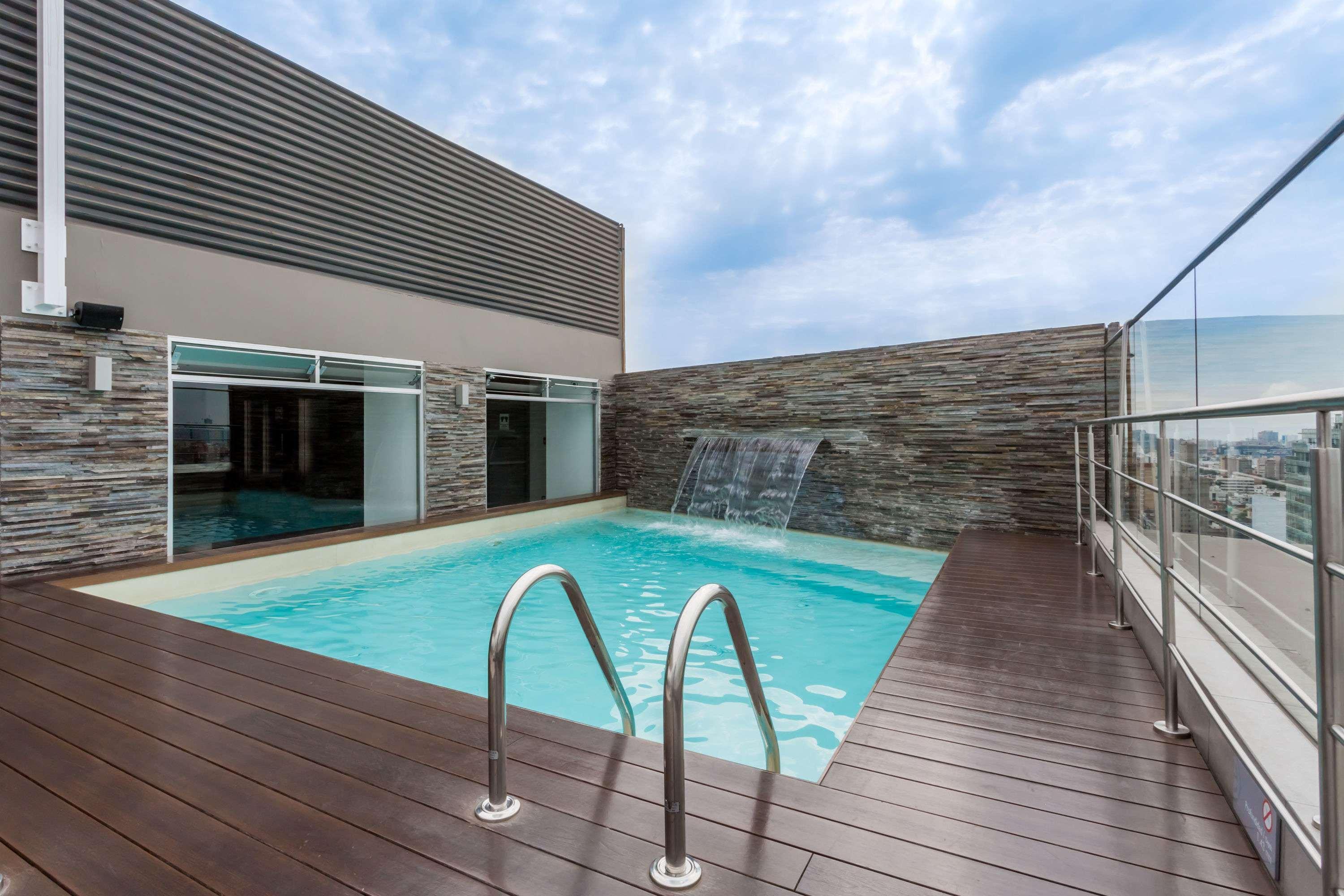 Ramada Encore By Wyndham Lima San Isidro Bagian luar foto